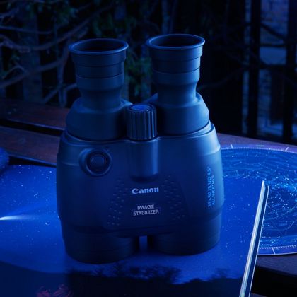 Canon 15x50 IS AW Fernglas