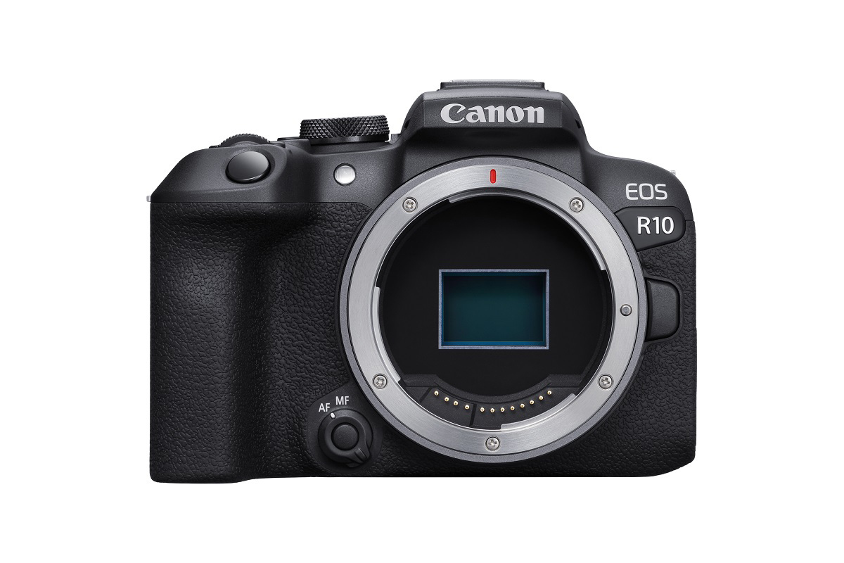 Canon EOS R10 + 18-150mm IS STM Special Edition