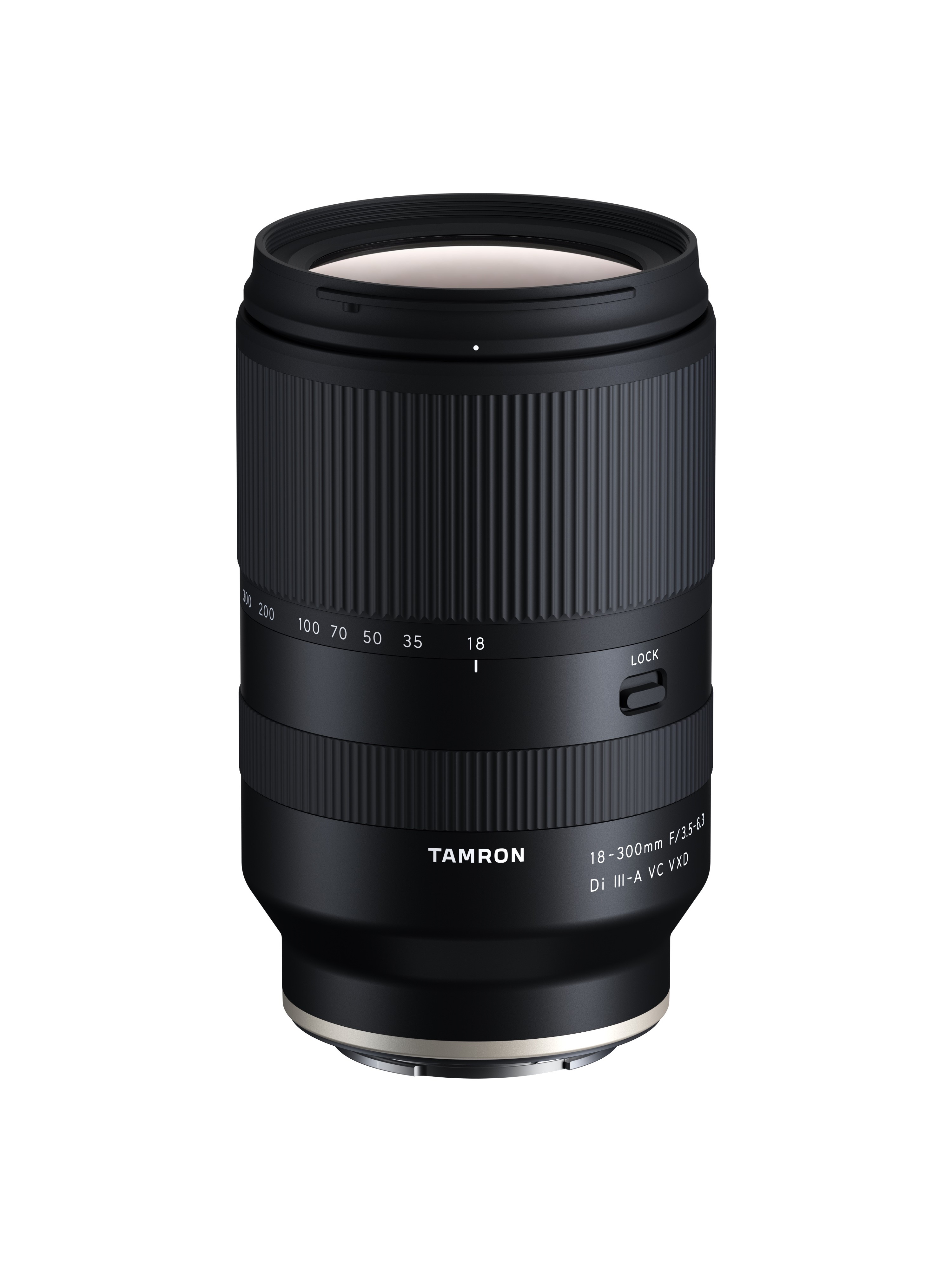 Tamron 18-300mm F/3.5-6.3 Di III-A VC VXD Fujifilm X-Mount